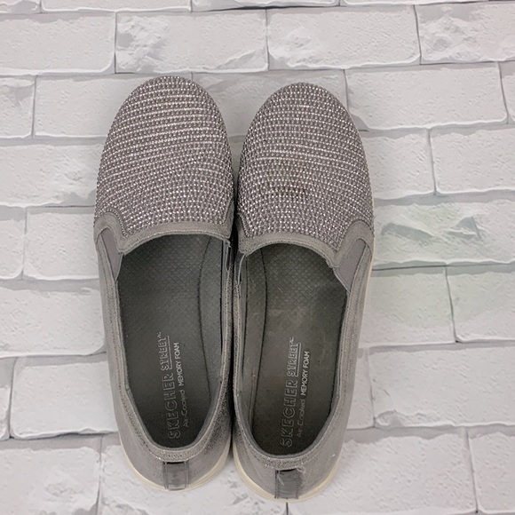 Skechers Street Air Cushioned Foam shoes sneakers Silver stud metallic Slip on - Picture 5 of 12